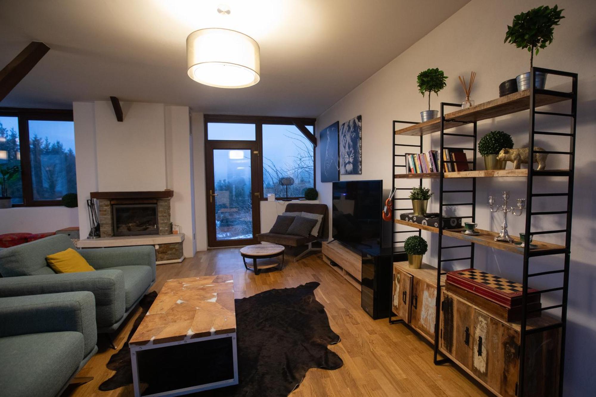 Maison de l'Amour Brebu Nou Extérieur photo